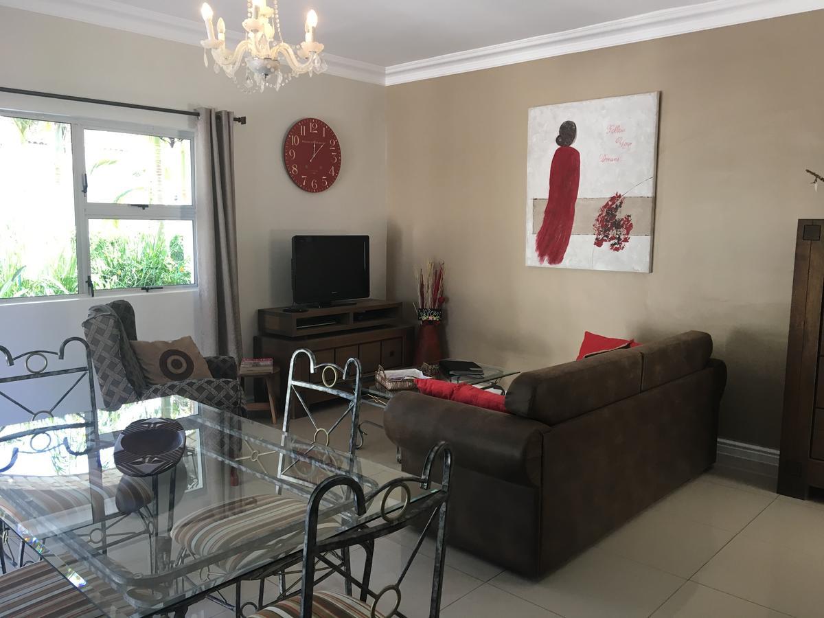 African Palm Cottage And Guesthouse Durbanville Buitenkant foto