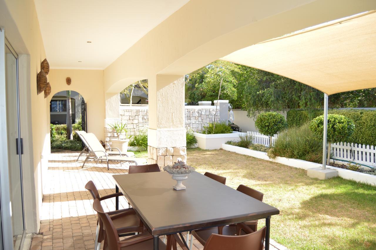 African Palm Cottage And Guesthouse Durbanville Buitenkant foto