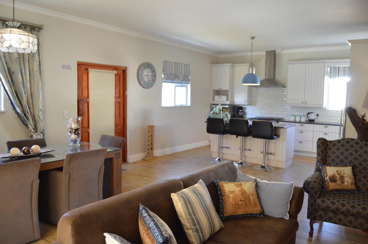 African Palm Cottage And Guesthouse Durbanville Buitenkant foto