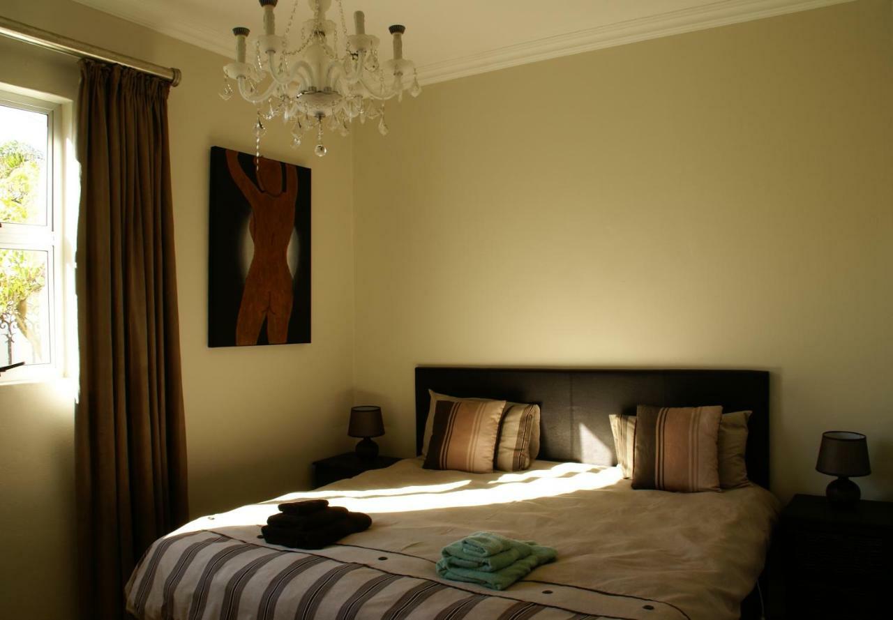 African Palm Cottage And Guesthouse Durbanville Buitenkant foto